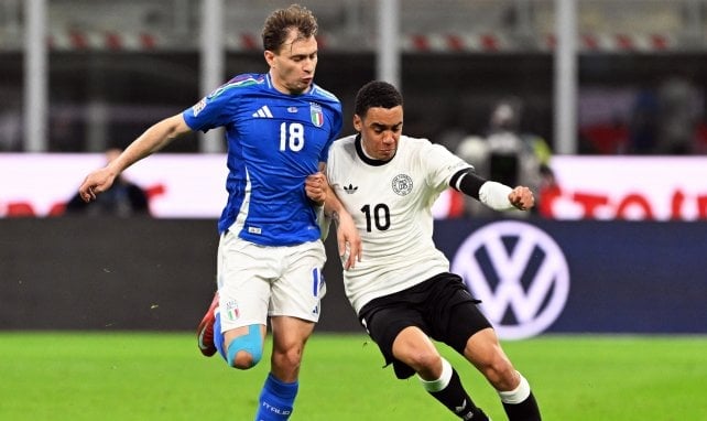 Nicolò Barella con Italia