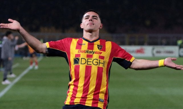 Nikola Krstovic con el Lecce