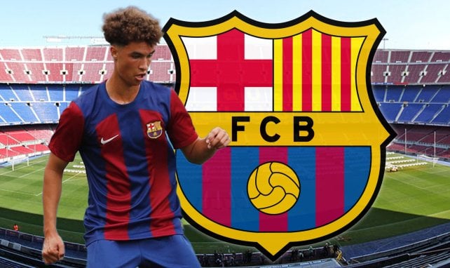 Noah Darvich con el FC Barcelona.