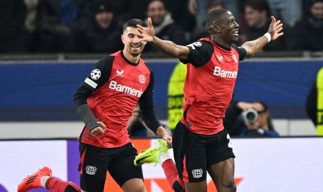 Nordi Mukiele jugandio con el Bayer Leverkusen.