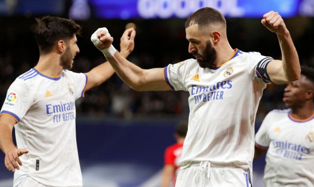 La alegría de Karim Benzema y Marco Asensio con el Real Madrid