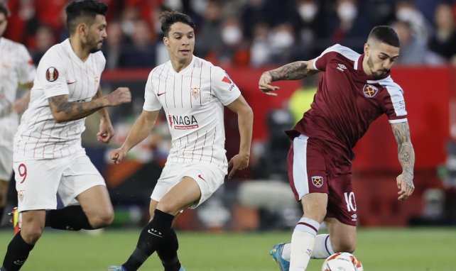 La lesión de Tecatito cambia el futuro de Oliver Torres en Sevilla