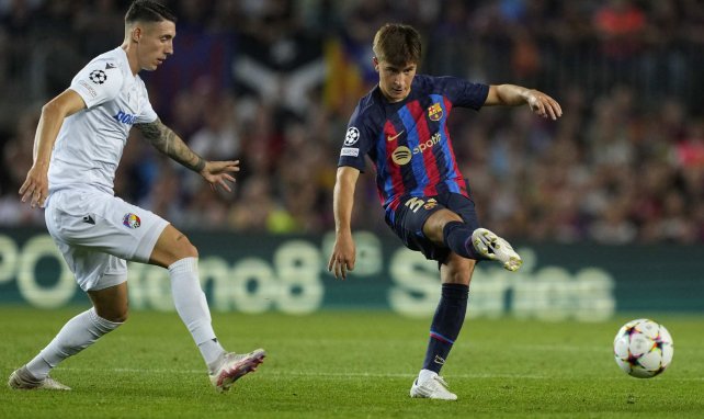 El FC Barcelona busca acomodo para Pablo Torre