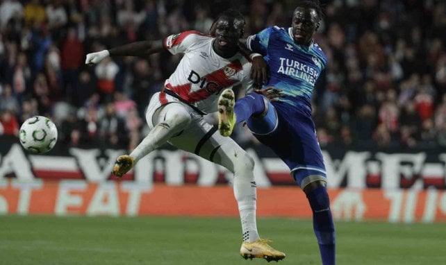 Conference League | El Rayo Vallecano sufre para alcanzar los cuartos