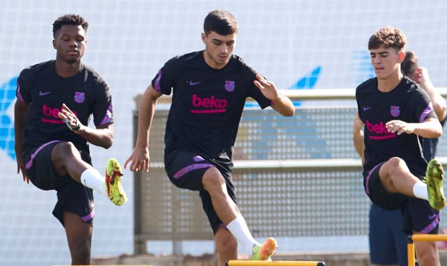 Ansu Fati, Pedri y Gavi, en un entrenamiento del FC Barcelona