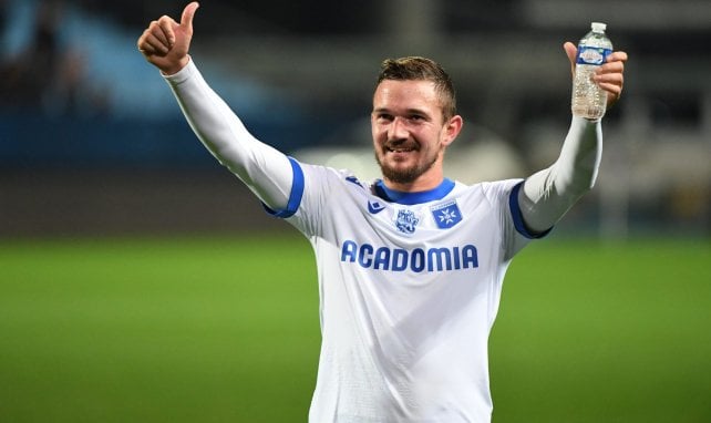 El Lille refuerza su delantera