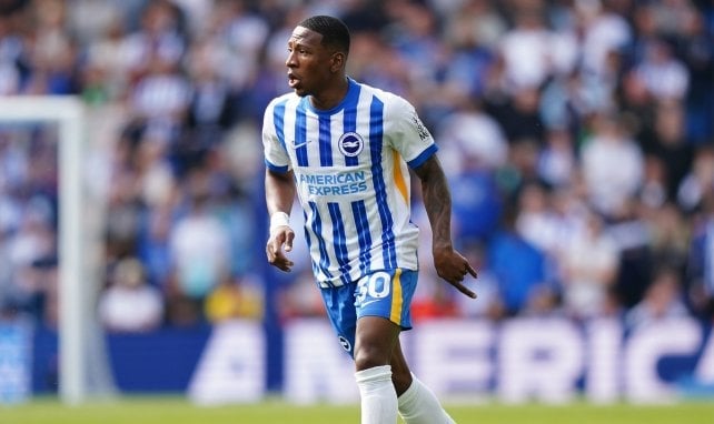 Pervis Estupiñan en Inglaterra