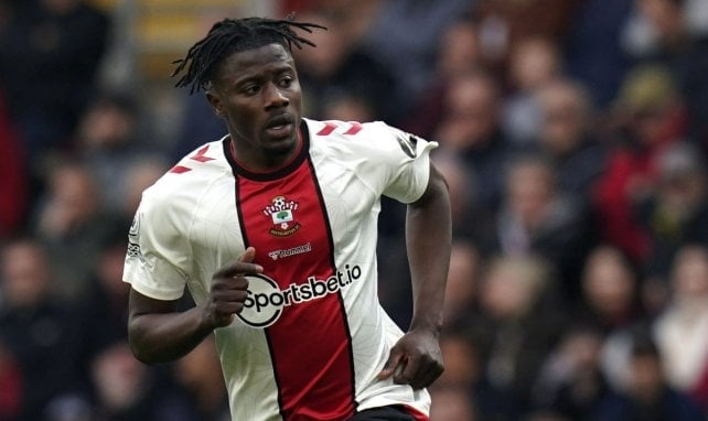 Mohamed Salisu, en acción con el Southampton