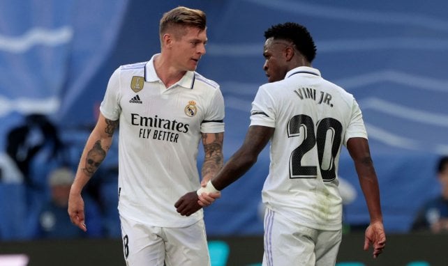 Toni Kroos echa un cable a Vinícius