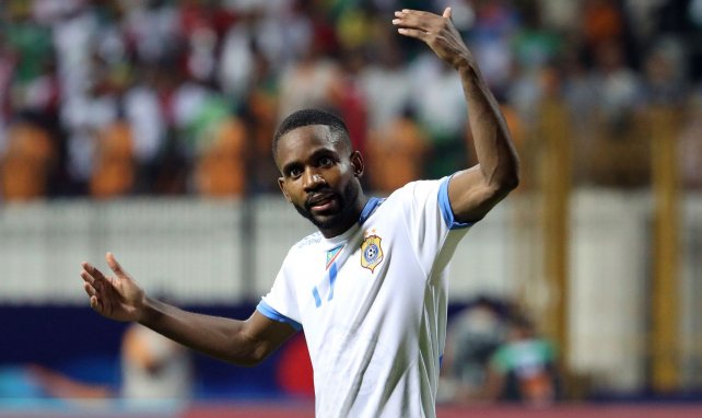 Cédric Bakambu con el Congo