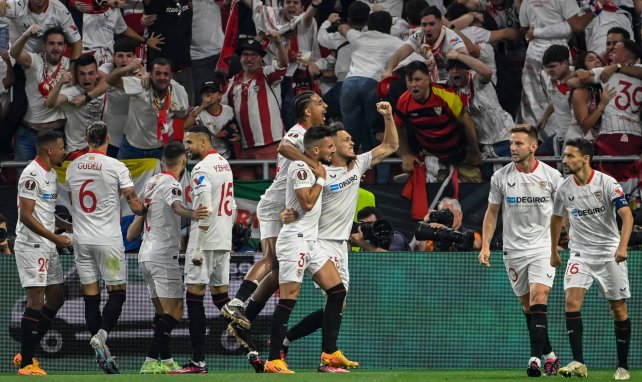 La alegría de los futbolistas del Sevilla