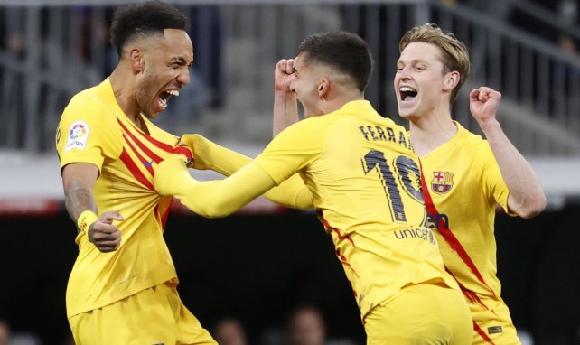 Pierre-Emerick Aubameyang celebra un gol en el Clásico