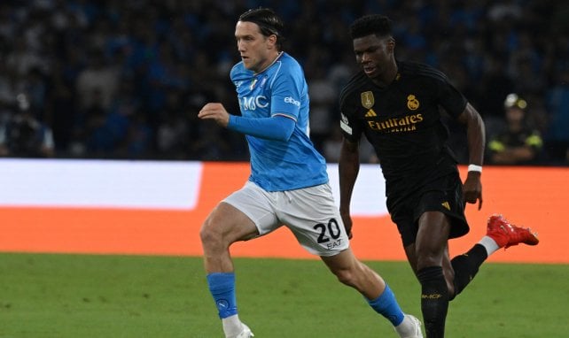 El Inter suma a Piotr Zielinski para la causa