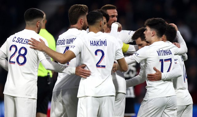 Los jugadores del PSG celebrando un gol