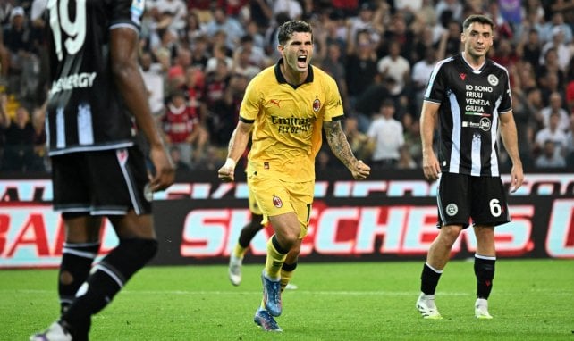 Christian Pulisic con el AC Milan