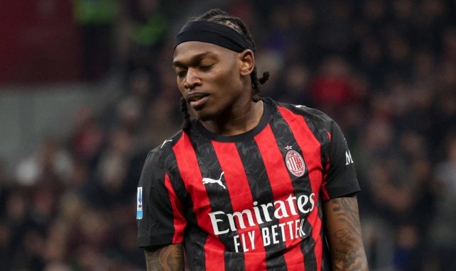 Rafael Leao, contra las cuerdas