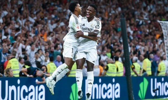 Rodrygo y Vinicius celebran un gol