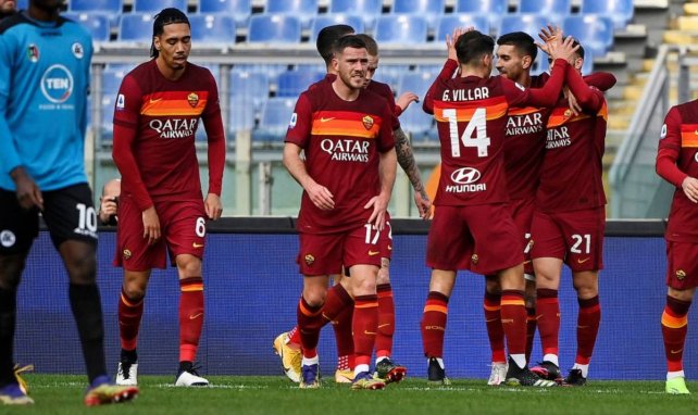 La AS Roma celebra uno de sus goles