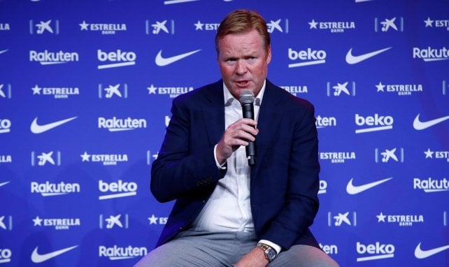 Ronald Koeman ante los medios