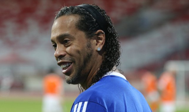 Ronaldinho no vive un buen momento