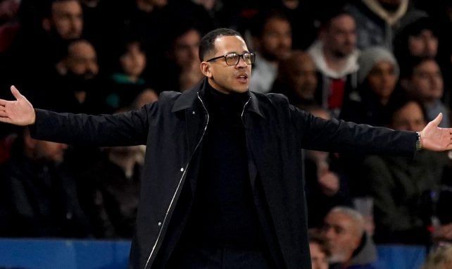 Liam Rosenior no se rinde