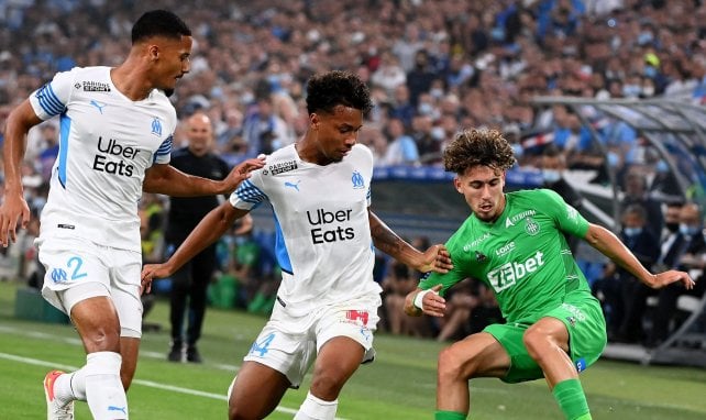 William Saliba y Boubacar Kamara, en acción con el OM