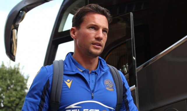 Danny Drinkwater con los colores del Reading