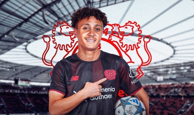 Ben Seghir con el Bayer Leverkusen