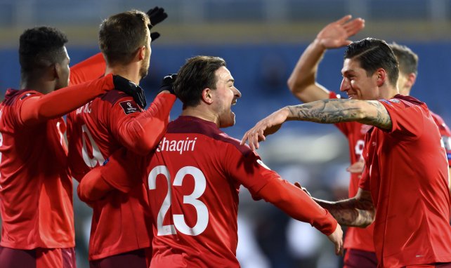Xherdan Shaqiri celebra un gol con la selección de Suiza