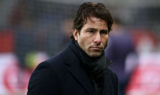 Maxwell escoge entre PSG y FC Barcelona