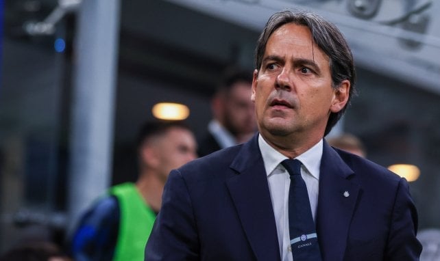 Simone Inzaghi antes de un partido.