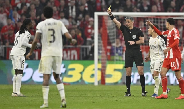 La larga travesía del Real Madrid sin centrocampistas
