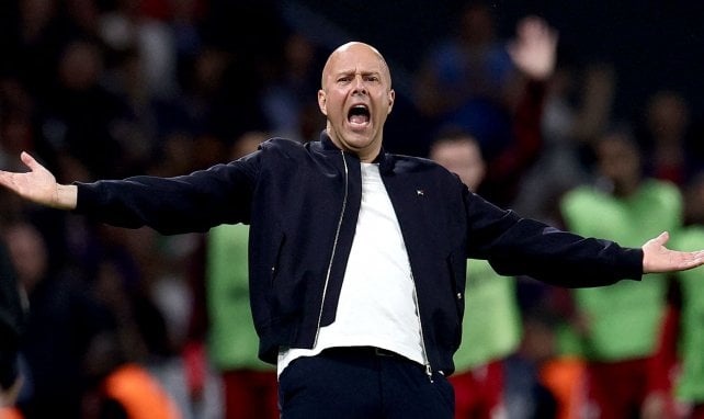 ¡Arne Slot, bajo presión! El Liverpool tiene relevo