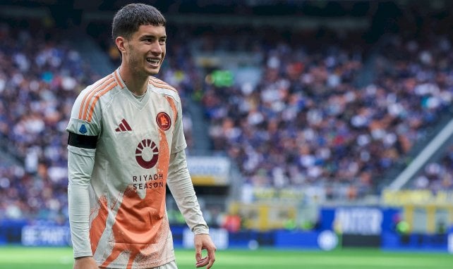 Matías Soulé con la Roma