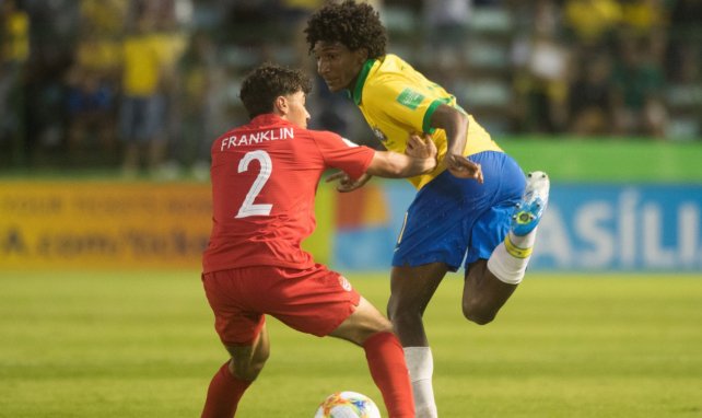 Talles Magno es uno de los nuevos talentos del fútbol brasileño.