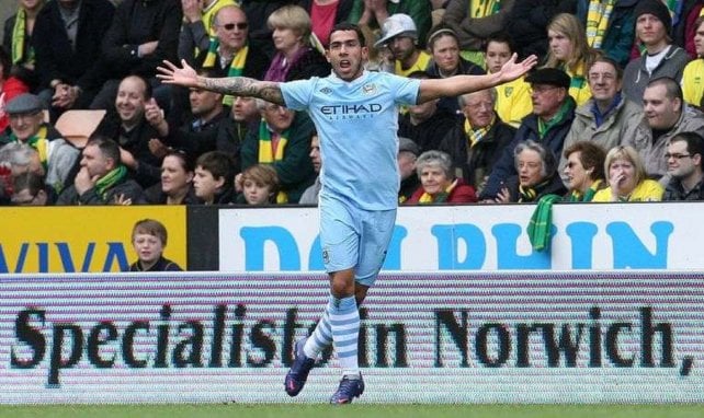 Carlos Tévez jugó en el Manchester City por "venganza"