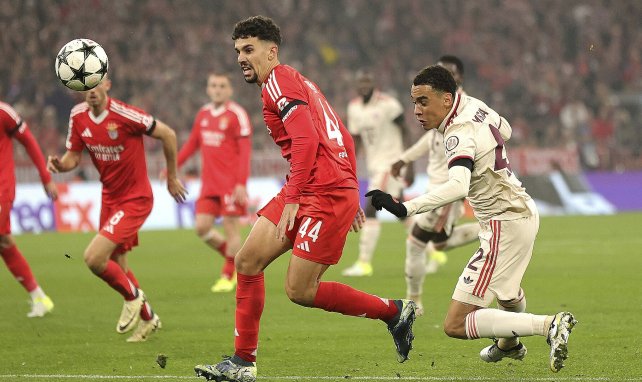 Tomás Araújo con el Benfica