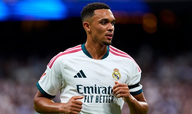 Cuatro clubes de la Premier League tienden su mano a Trent Alexander-Arnold