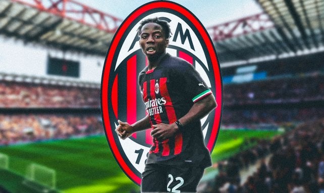 Victor Eletu con el AC Milan.