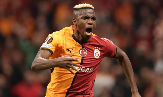 Victor Osimhen celebra con el Galatasaray