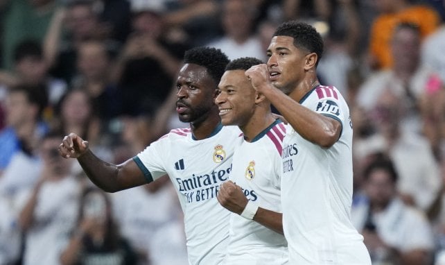 ¡Ya hay onces del AS Roma - Real Madrid!