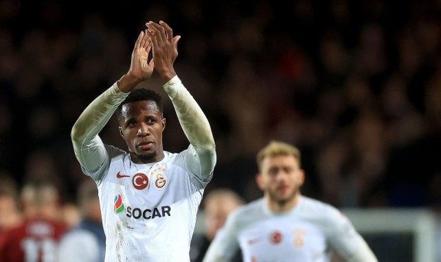 Wilfried Zaha con el Galatasaray