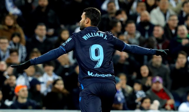 Willian José celebra un gol con la Real Sociedad