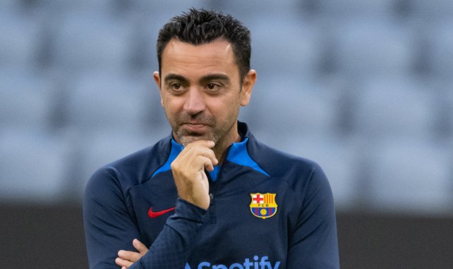 FC Barcelona | Xavi examina a un objetivo en Catar