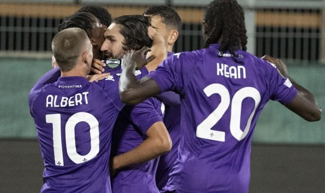 Los jugadores de la Fiorentina celebran