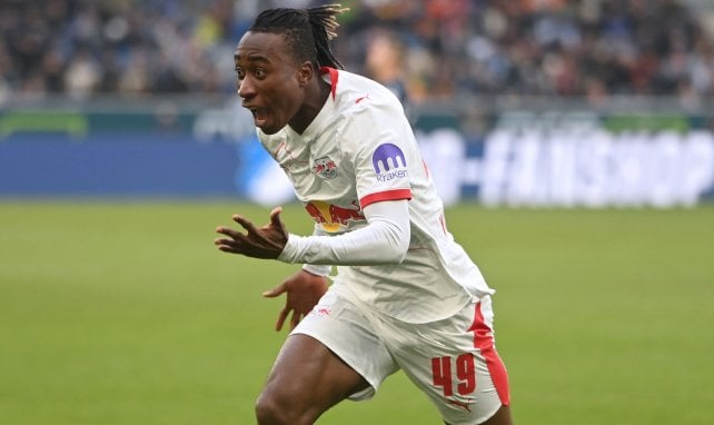 El Real Madrid, al acecho por Yan Diomande