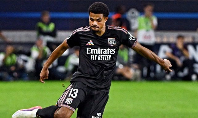 El guiño de Zachary Athekame al AC Milan