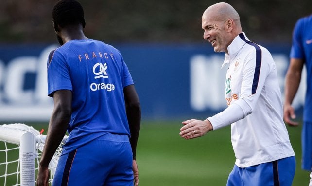 Francia | Zinedine Zidane cautiva a sus jugadores