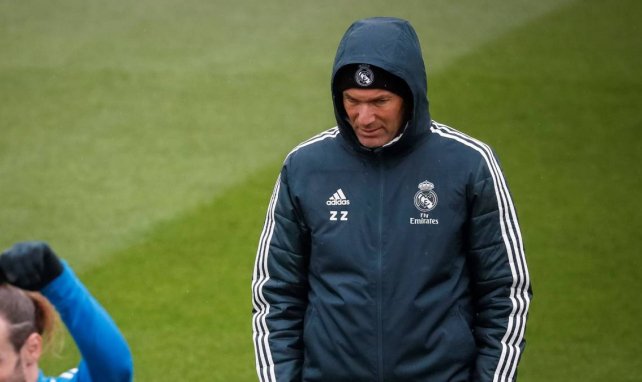 Asprilla ha embestido contra Zidane