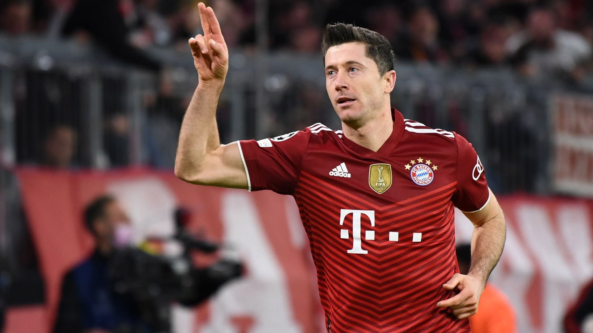 Robert Lewandowski se hace con el Golden Player 2021